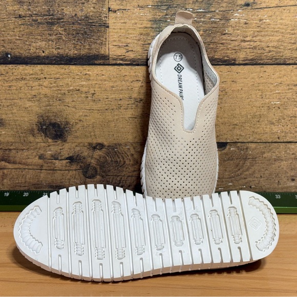 Dream Pairs tulip lux Beige Slip-On Slippers - Picture 5 of 10